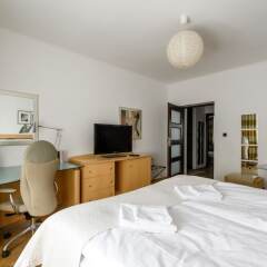 Отель Airport Apartment Kings Bed by 404 Rooms Польша, Варшава - отзывы, цены и фото номеров - забронировать отель Airport Apartment Kings Bed by 404 Rooms онлайн фото 3