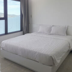 Апартаменты Sunrise Ocean View Apartment комната для гостей фото 5