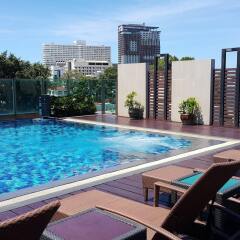 Отель April Suites Pattaya Паттайя бассейн фото 2