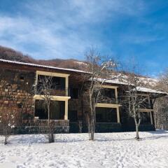 Отель Apricot Aghveran Resort спортивное сооружение