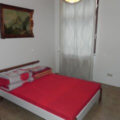 Апартаменты Hoffmann Flats Apartments Кёльн сейф в номере