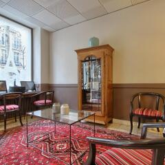 Отель Timhotel Invalides Eiffel Париж интерьер отеля фото 2