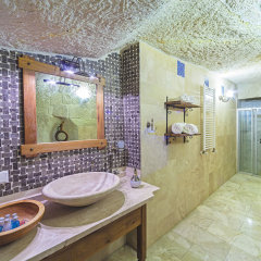 Mithra Cave Hotel - Special Class Турция, Гёреме - отзывы, цены и фото номеров - забронировать отель Mithra Cave Hotel - Special Class онлайн ванная фото 2