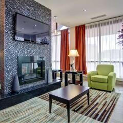 Отель Best Western Plus Toronto North York Hotel & Suites Канада, Торонто - отзывы, цены и фото номеров - забронировать отель Best Western Plus Toronto North York Hotel & Suites онлайн интерьер отеля фото 3
