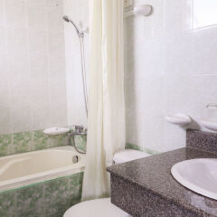 Отель Sunny ApartHotel ванная