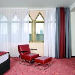 Отель Azimut Cologne City Centre 4* Улучшенный номер фото 3