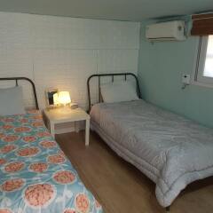 Отель Apple Tree Guest house комната для гостей