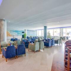 Отель Aparthotel Fontanellas Playa Испания, Плайя-де-Пальма - 2 отзыва об отеле, цены и фото номеров - забронировать отель Aparthotel Fontanellas Playa онлайн гостиничный бар