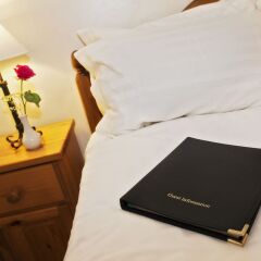 Отель St Raphael Guest House в номере