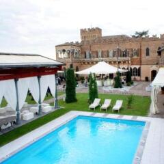 Отель Castello Di Mornico Losana Морнико-Лозана бассейн фото 2