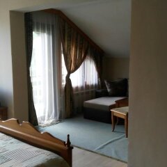 Отель Guest House Raffe Банско комната для гостей фото 5