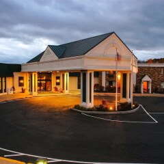 Отель Days Inn and Suites Richfield парковка