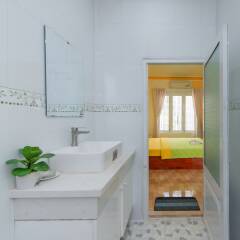 Отель Megi Homestay Нячанг ванная