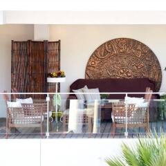Tropical Hotel