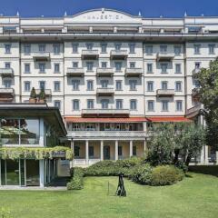 Отель Grand Hotel Majestic Италия, Вербания - 1 отзыв об отеле, цены и фото номеров - забронировать отель Grand Hotel Majestic онлайн вид на фасад