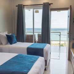 Отель Reef Edge Thulusdhoo Остров Гасфинолу комната для гостей фото 4