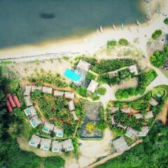 Отель Lawana Escape Beach Resort пляж фото 2