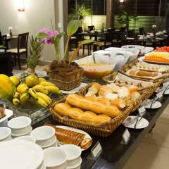 Отель Comfort Suites Londrina питание фото 2