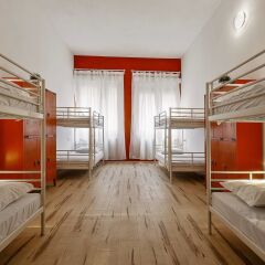 Отель Queen Hostel Италия, Милан - 1 отзыв об отеле, цены и фото номеров - забронировать отель Queen Hostel онлайн комната для гостей фото 4