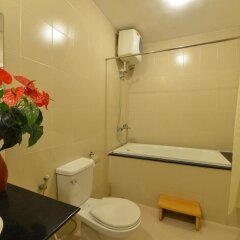 Отель Old Quarter Centre Hotel Вьетнам, Ханой - отзывы, цены и фото номеров - забронировать отель Old Quarter Centre Hotel онлайн ванная фото 2
