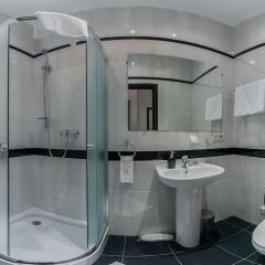 Гостиница Apollo Hotel Украина, Одесса - отзывы, цены и фото номеров - забронировать гостиницу Apollo Hotel онлайн ванная фото 2