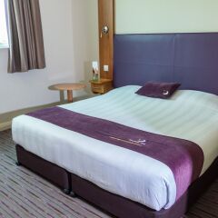 Отель Premier Inn Abu Dhabi Capital Centre комната для гостей фото 5