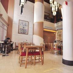 Отель Zen Rooms Basic Chinatown Bangkok Бангкок гостиничный бар