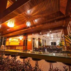 Отель Million Patong Beach Resort бассейн фото 2