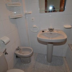 Отель in Isla, Cantabria 103626 by MO Rentals Испания, Арнуэро - отзывы, цены и фото номеров - забронировать отель in Isla, Cantabria 103626 by MO Rentals онлайн ванная