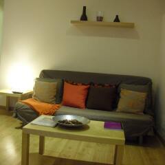 Отель Lovelystay Sunny Terrace Duplex комната для гостей
