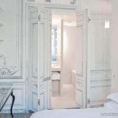 Отель La Maison Champs Elysées Франция, Париж - отзывы, цены и фото номеров - забронировать отель La Maison Champs Elysées онлайн удобства в номере