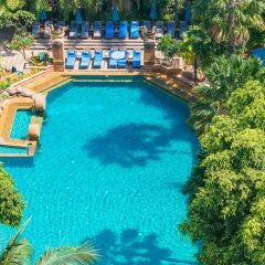Отель Avani Pattaya Resort Таиланд, Паттайя - 6 отзывов об отеле, цены и фото номеров - забронировать отель Avani Pattaya Resort онлайн бассейн