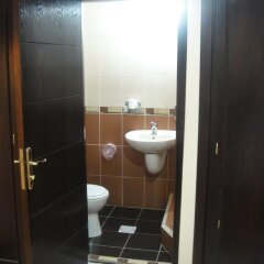 Отель Madaba Hotel Иордания, Мадаба - отзывы, цены и фото номеров - забронировать отель Madaba Hotel онлайн ванная фото 2