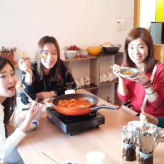 Отель High Street Guest House Hongdae питание