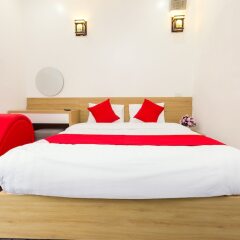 Отель OYO 889 Ha Vy Motel Ханой вид на фасад