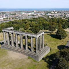 Отель Calton Hill Idyllic Cottage Feel Next 2 Princes St Эдинбург пляж