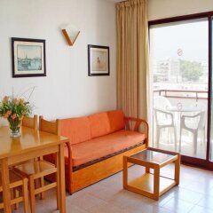 Отель Inter Apartments Испания, Салоу - отзывы, цены и фото номеров - забронировать отель Inter Apartments онлайн комната для гостей фото 3