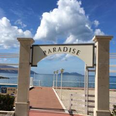Отель Paradise Beach пляж