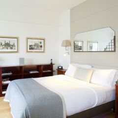 Отель Montmartre Residence Париж комната для гостей фото 6