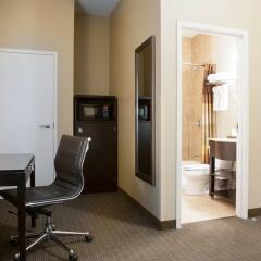 enVision Hotel Boston Longwood, an Ascend Collection Member удобства в номере фото 2