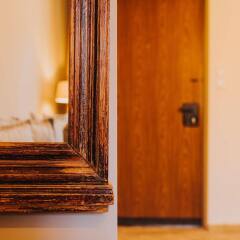 Апартаменты Elite Apartments – Gdansk Old Town Гданьск сейф в номере