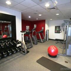 Отель Hilton Garden Inn Sarasota - Bradenton Airport фитнесс-зал