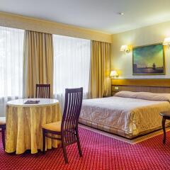 Гостиница Брайтон 4* Люкс с различными типами кроватей