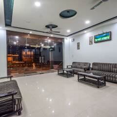 OYO 23995 Hotel Aan Milan интерьер отеля