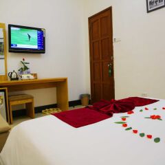 Отель Family Holiday Hotel Вьетнам, Ханой - отзывы, цены и фото номеров - забронировать отель Family Holiday Hotel онлайн удобства в номере