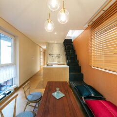 Отель Dokebi Cottage Южная Корея, Сеул - отзывы, цены и фото номеров - забронировать отель Dokebi Cottage онлайн фитнесс-зал