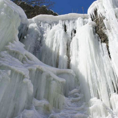 Отель Jermuk Ashkhar (Санаторий Джермук) Армения, Джермук - 2 отзыва об отеле, цены и фото номеров - забронировать отель Jermuk Ashkhar (Санаторий Джермук) онлайн спортивное сооружение