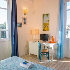 Отель La Villa Del Mare удобства в номере