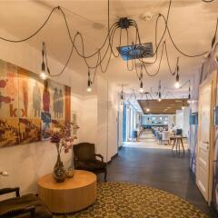 Отель INNSIDE by Melia Prague Old Town гостиничный бар