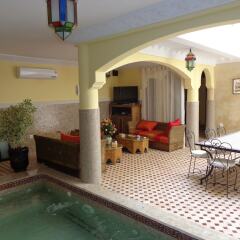 Отель Riad Atlas Toyours Марокко, Марракеш - отзывы, цены и фото номеров - забронировать отель Riad Atlas Toyours онлайн бассейн фото 3